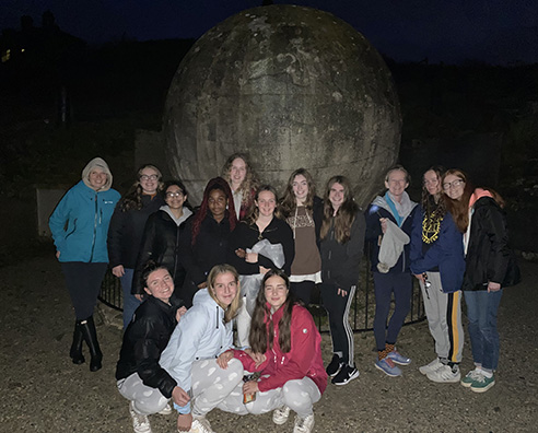 Geographers visit the Jurassic Coast